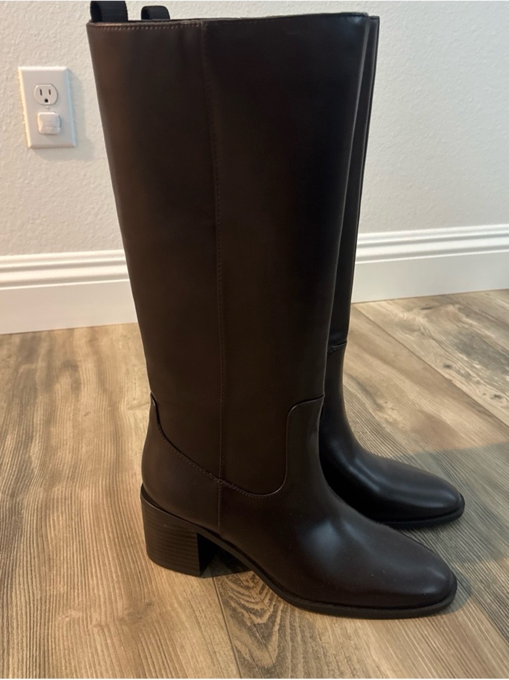 Zara Women’s Tall Dark Brown leather knee high boots